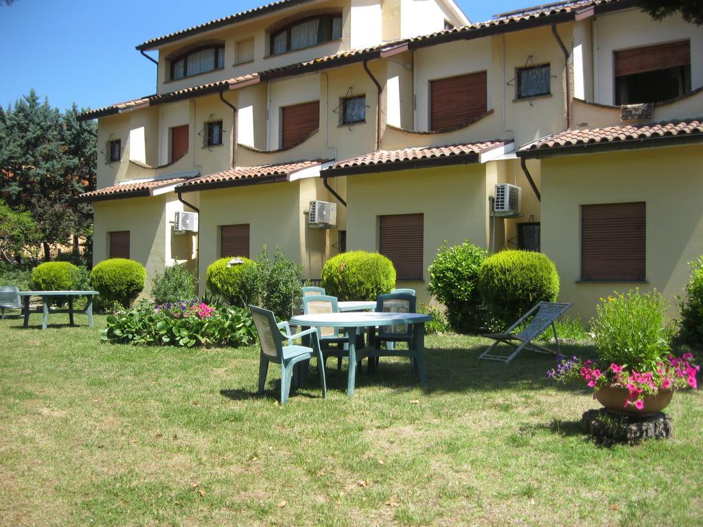 Hotel Rosati К'юзі Екстер'єр фото