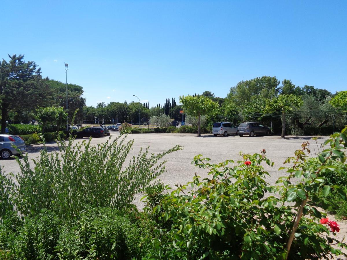 Hotel Rosati К'юзі Екстер'єр фото