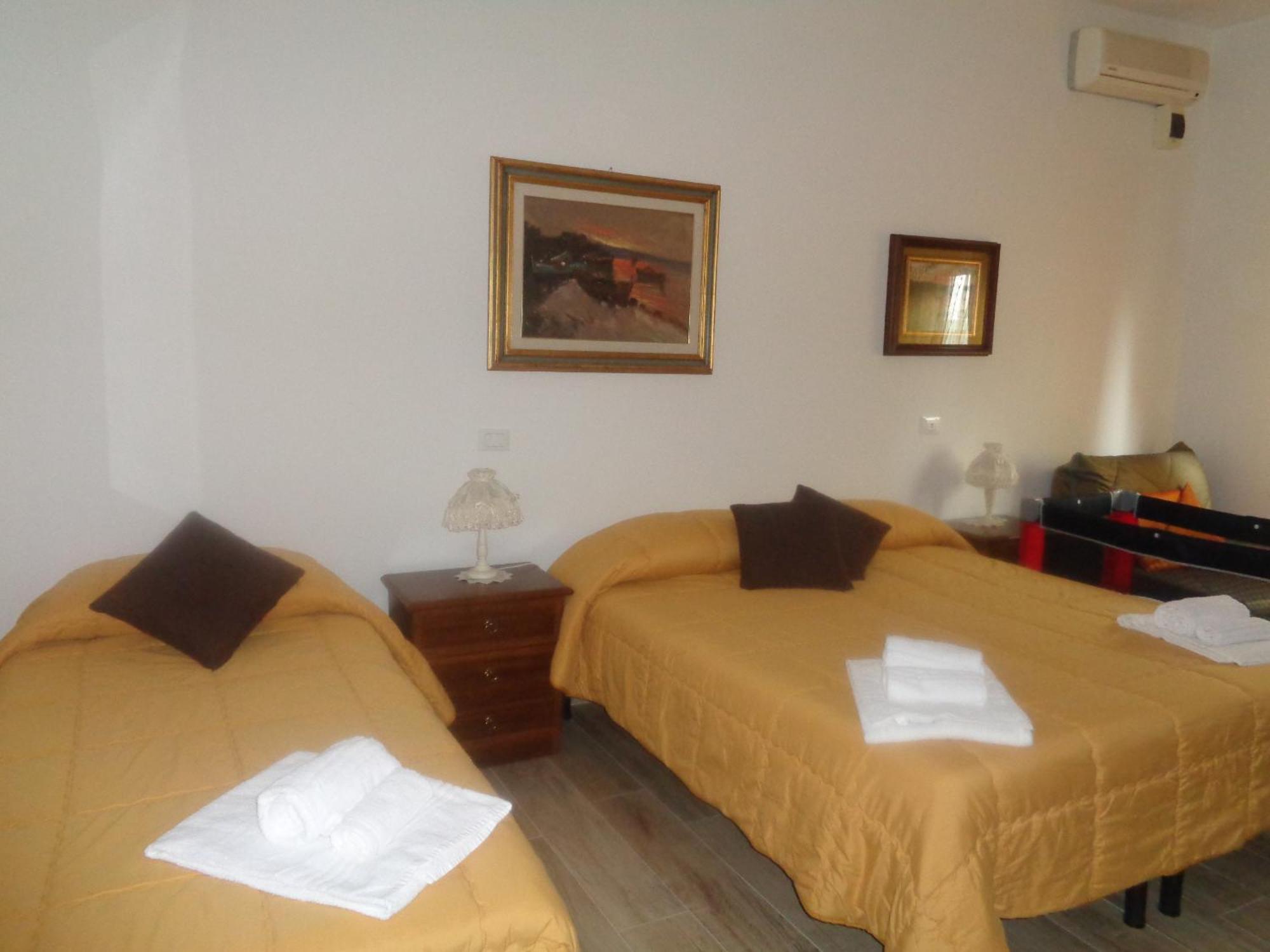 Hotel Rosati К'юзі Екстер'єр фото